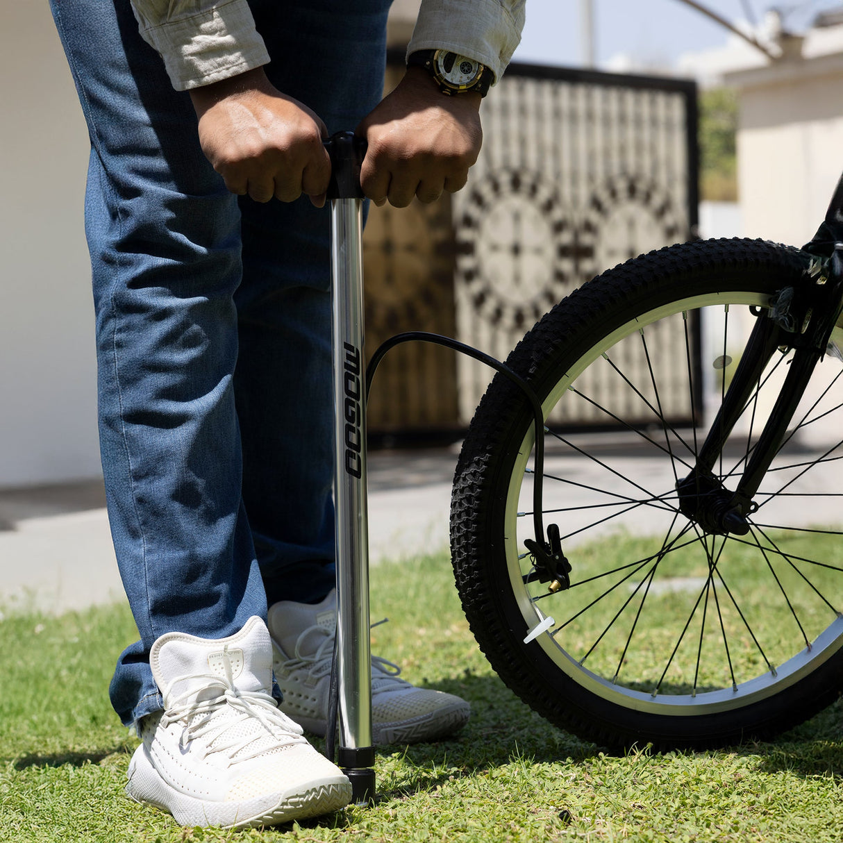 Mogoo Bicycle Hand Air Pump - Large