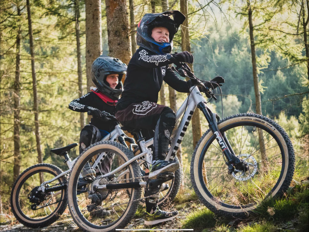 Early Rider X24 Hellion 24" Kids Bike