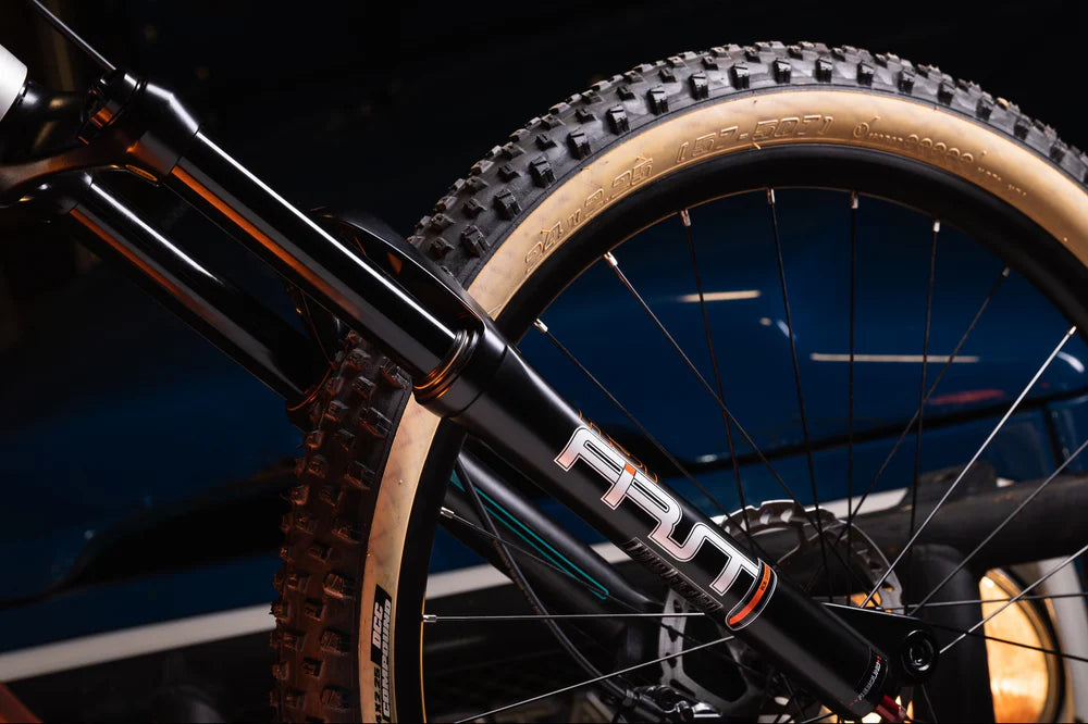 Early Rider X24 Hellion 24" Kids Bike