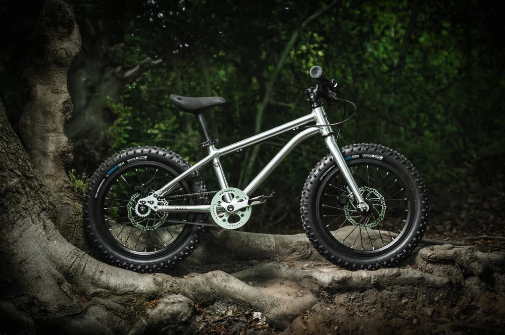 Early Rider X16 Seeker 16" Kids Bike
