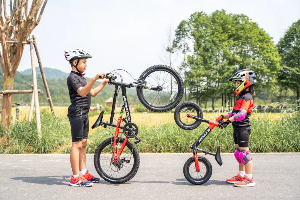 Tricycle vs Balance Bike vs Training Wheels: Which One Is Right for Your Child?