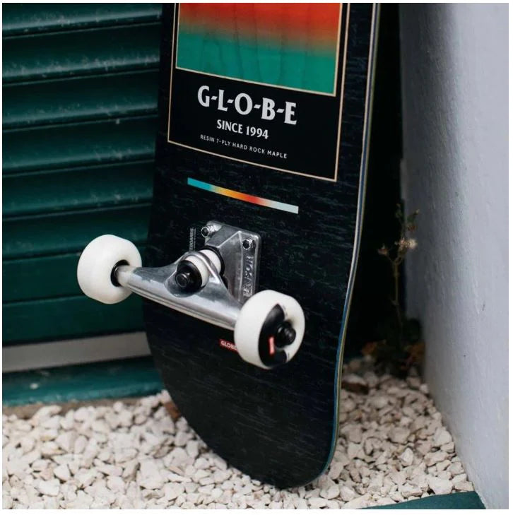 Globe G1 Supercolor 8.125FU Skateboard